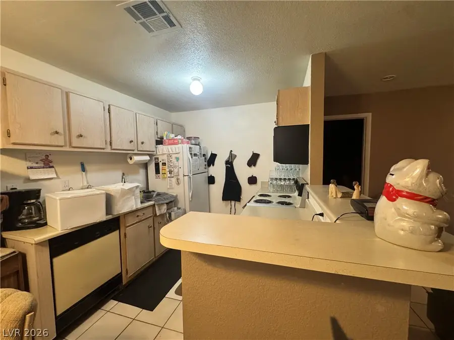 5131 Lindell Road #106, Las Vegas, NV 89118 - #3