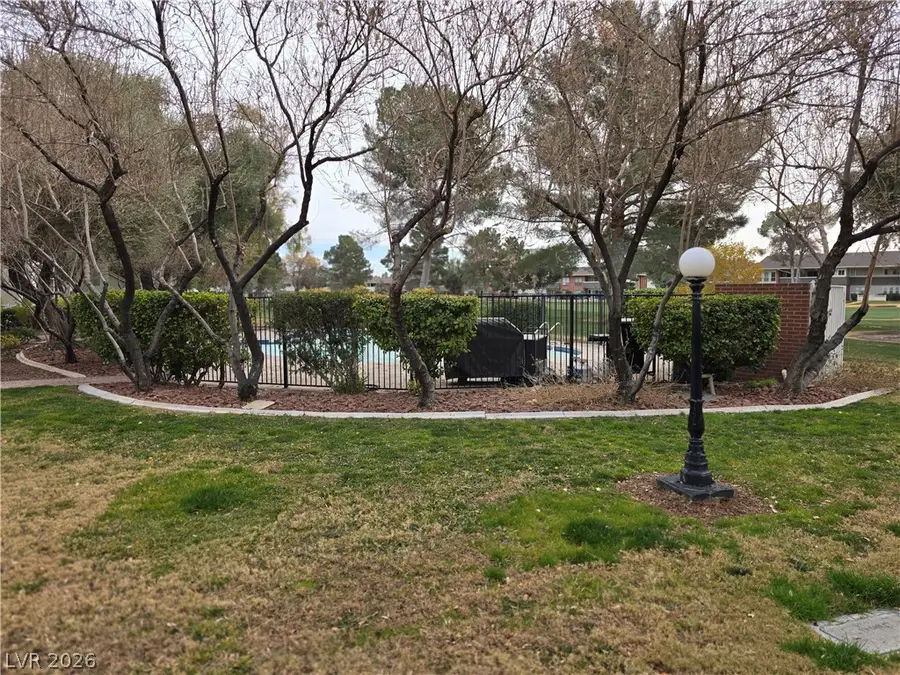 608 Tam O Shanter, Las Vegas, NV 89109 - #2