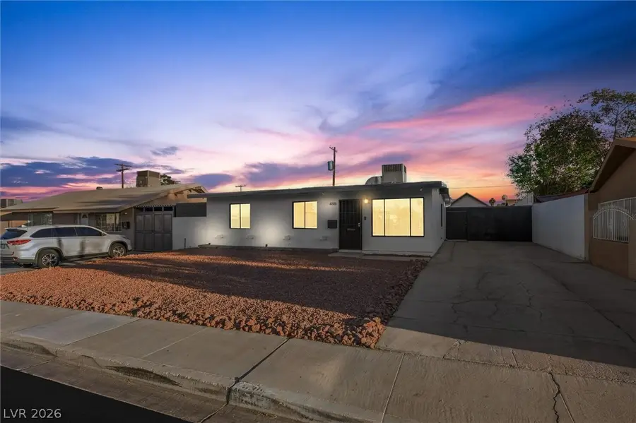 4315 Ridgedale Avenue, Las Vegas, NV 89121 - #2