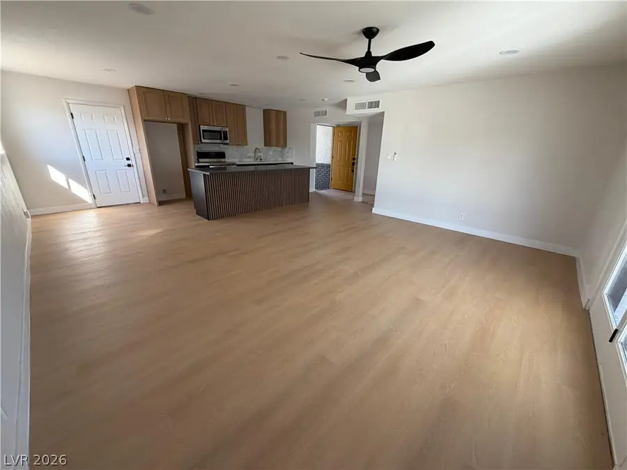 6345 Rassler Avenue, Las Vegas, NV 89107 - #2