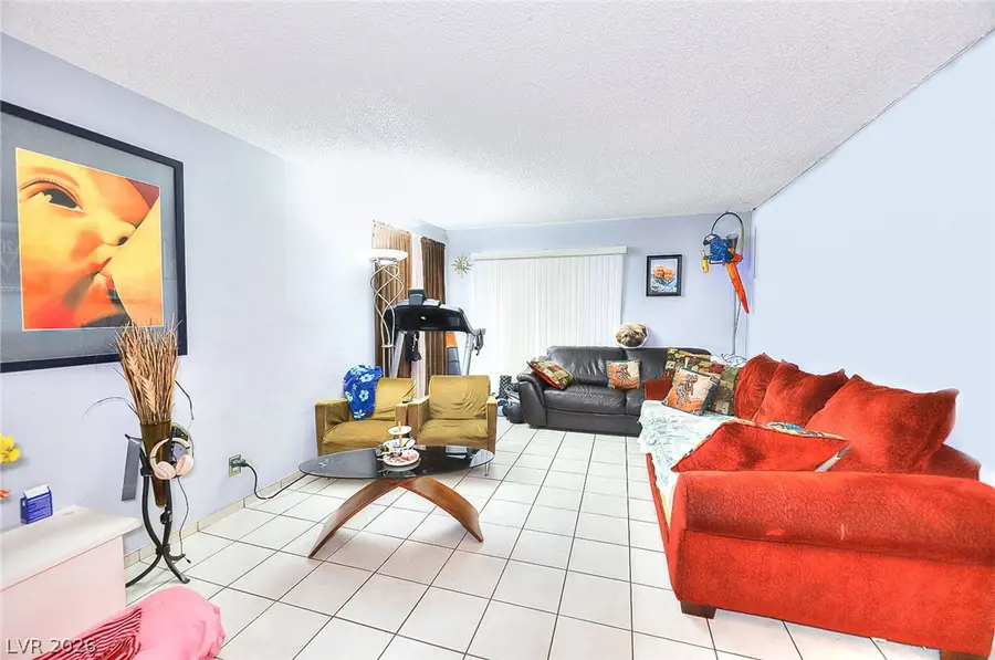 1500 Hialeah Drive #C, Las Vegas, NV 89119 - #2