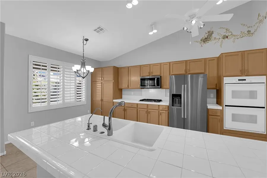 9808 Dusty Winds Avenue, Las Vegas, NV 89117 - #2