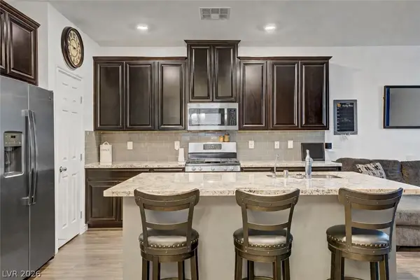 755 Glory Morning Court, North Las Vegas, NV 89086