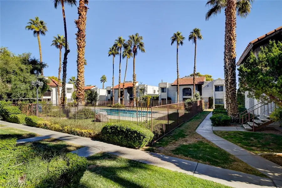 5087 Eldora Avenue #3, Las Vegas, NV 89146 - #2
