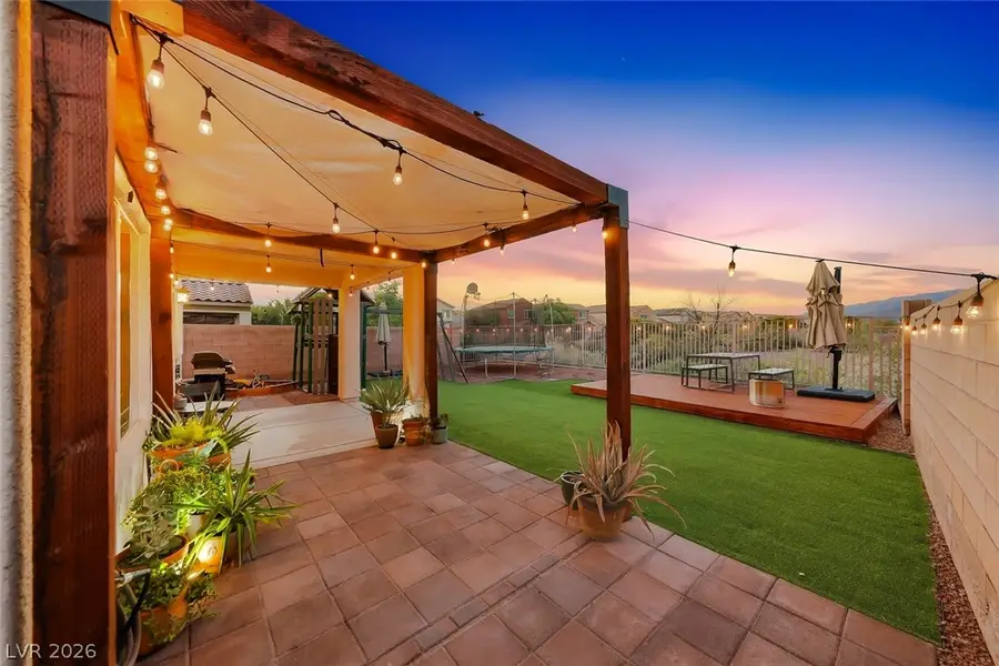 7124 Estrella De Mar Avenue, Las Vegas, NV 89131 - #3