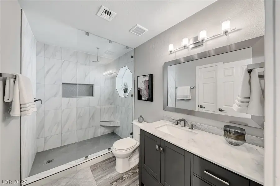 5018 S Rainbow Boulevard #202, Las Vegas, NV 89118 - #2