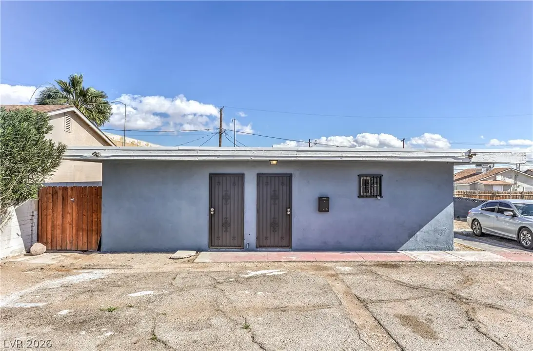 326 N 16th Street, Las Vegas, NV 89101 - #1