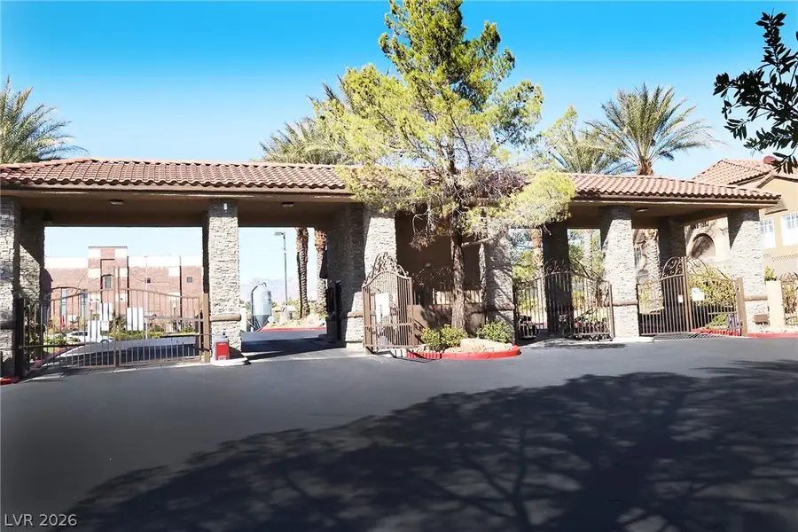 2200 S Fort Apache Road #2032, Las Vegas, NV 89117 - #2