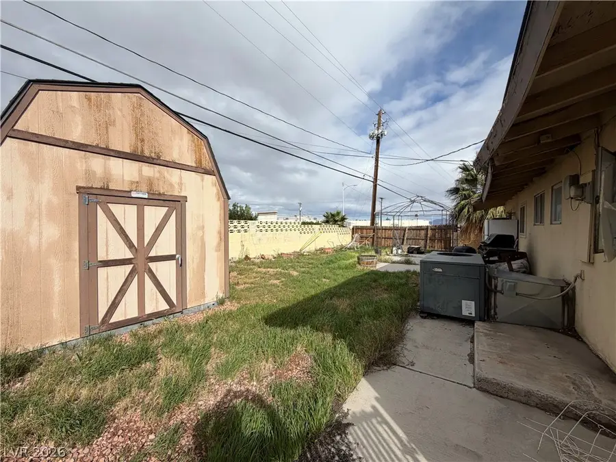 2800 Avalon Avenue, Las Vegas, NV 89107 - #2