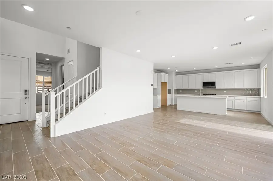 10813 Alamino Avenue, Las Vegas, NV 89166 - #3