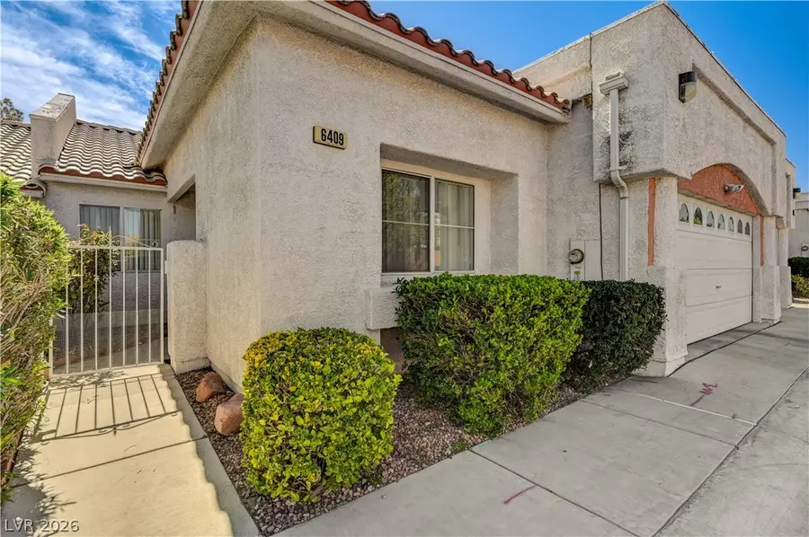 6409 Blue Blossom Avenue, Las Vegas, NV 89108 - #3