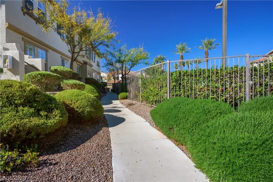 50 Aura De Blanco Street #10203, Henderson, NV 89074 - #3