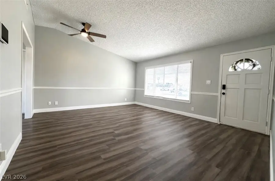 4338 Sun Vista Drive, Las Vegas, NV 89104 - #3