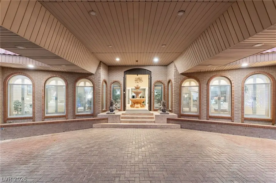 2525 Driftwood Drive, Las Vegas, NV 89107 - #3