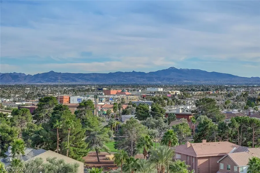 3111 Bel Air Drive #10D, Las Vegas, NV 89109 - #2