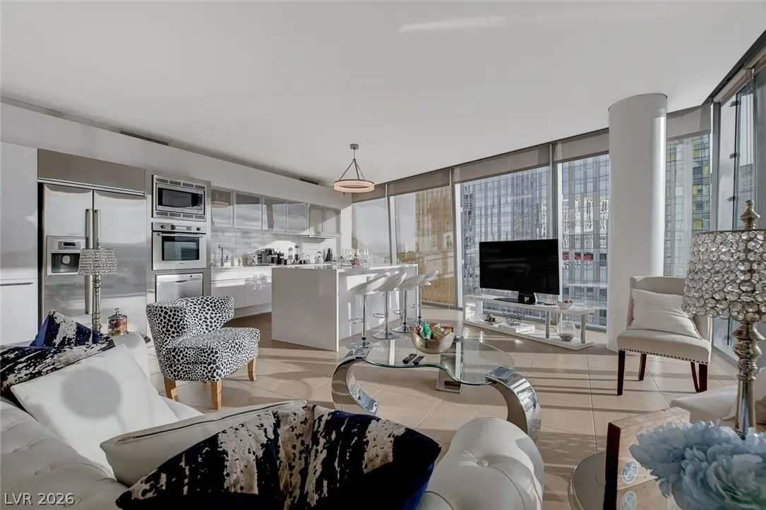 3722 Las Vegas Boulevard #811, Las Vegas, NV 89158 - #1