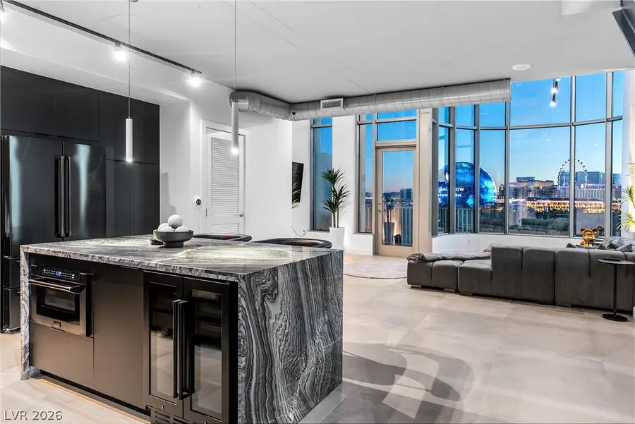 360 E Desert Inn Road #807, Las Vegas, NV 89109 - #2