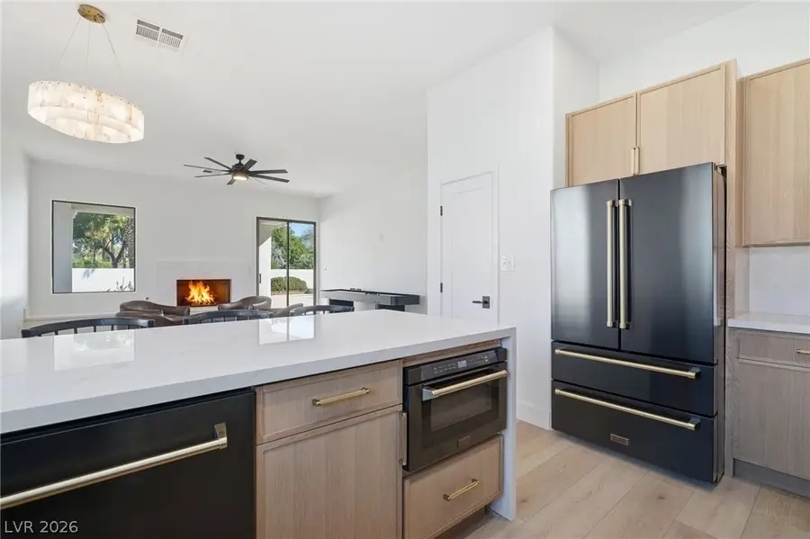 4736 Monument Valley Road, Las Vegas, NV 89129 - #3