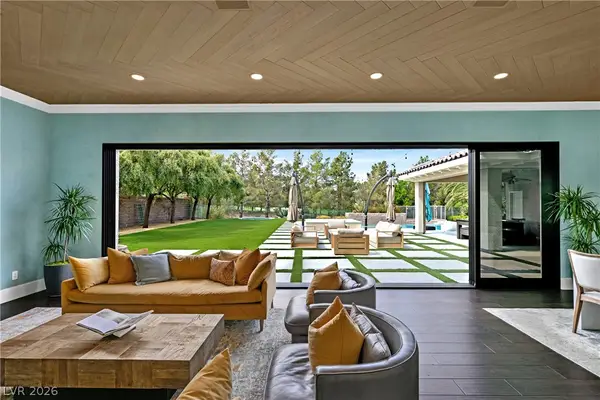 11877 Oakland Hills Drive, Las Vegas, NV 89141