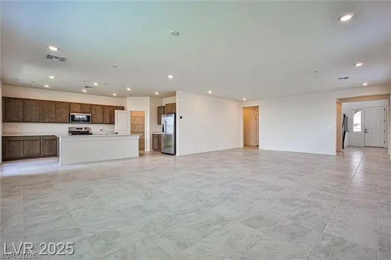5620 Hill Spire Street, Las Vegas, NV 89166 - #3