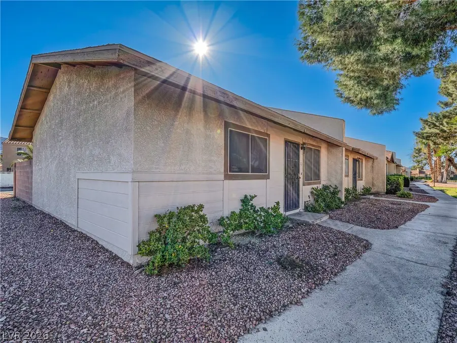 372 Linn Lane, Las Vegas, NV 89110 - #2