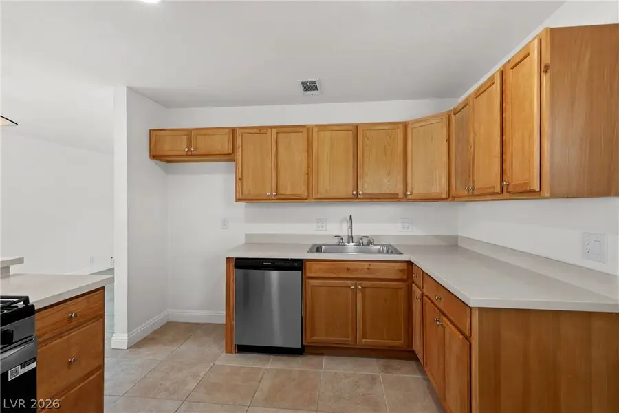6629 Burgundy Way, Las Vegas, NV 89107 - #3