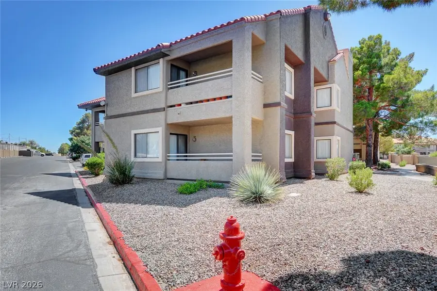 5034 S Rainbow Boulevard #102, Las Vegas, NV 89118 - #3