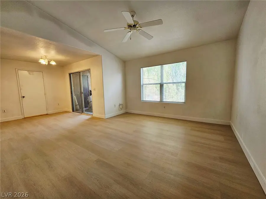 555 E Silverado Ranch Boulevard #2116, Las Vegas, NV 89183 - #2