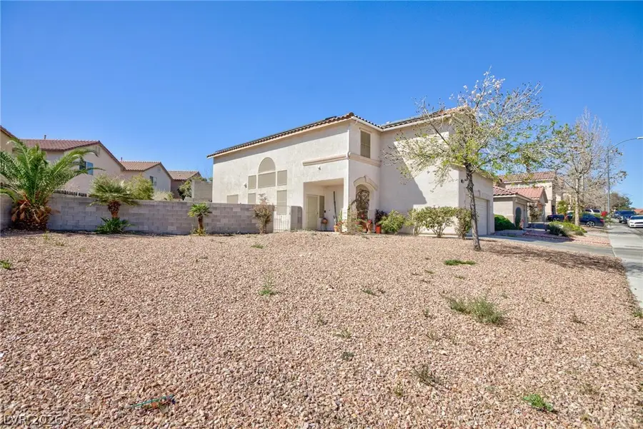 7821 Nesting Pine Place, Las Vegas, NV 89143 - #3