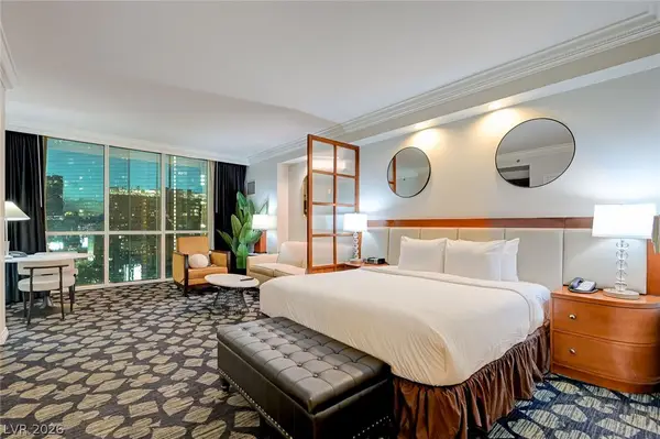 135 E Harmon Avenue #2211, Las Vegas, NV 89109