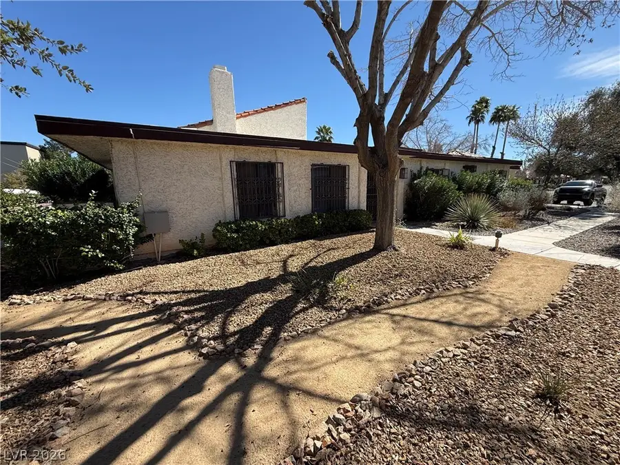 2806 San Martin Court, Las Vegas, NV 89121 - #2