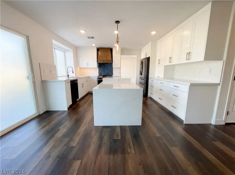 7848 Desert Bell Avenue, Las Vegas, NV 89128 - #2