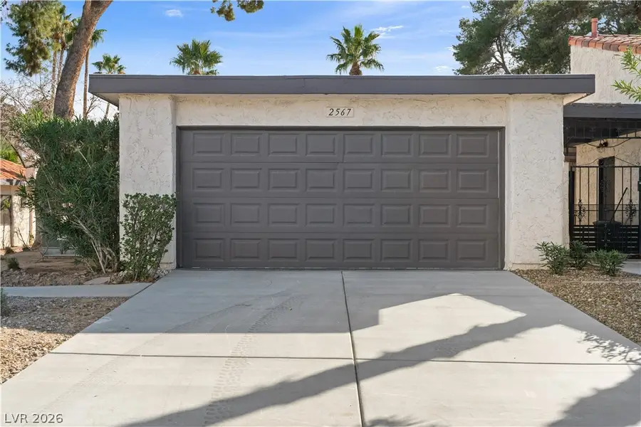 2567 Pera Circle, Las Vegas, NV 89121 - #2