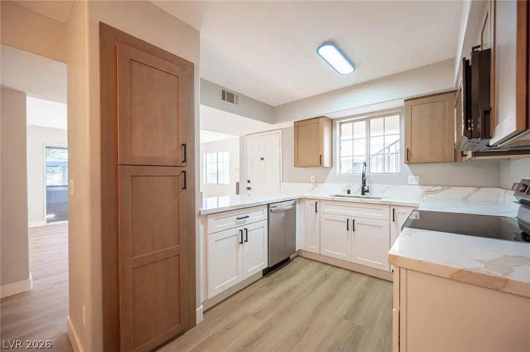 2725 S Nellis Boulevard #1040, Las Vegas, NV 89121 - #1