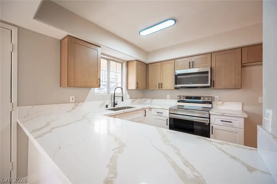 2725 S Nellis Boulevard #1040, Las Vegas, NV 89121 - #2