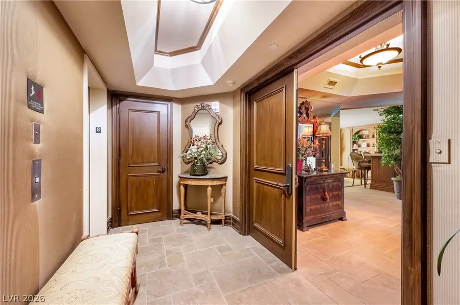 2747 Paradise Road #801, Las Vegas, NV 89109 - #3