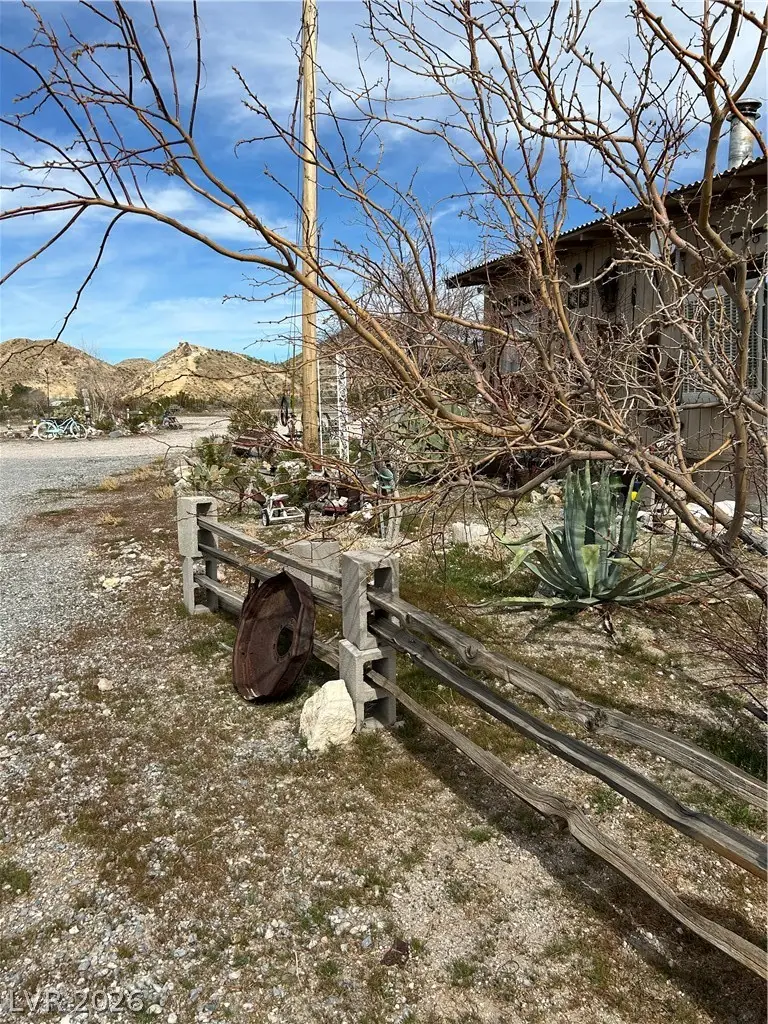 100 W Spruce Street, Beatty, NV 89003 - #2