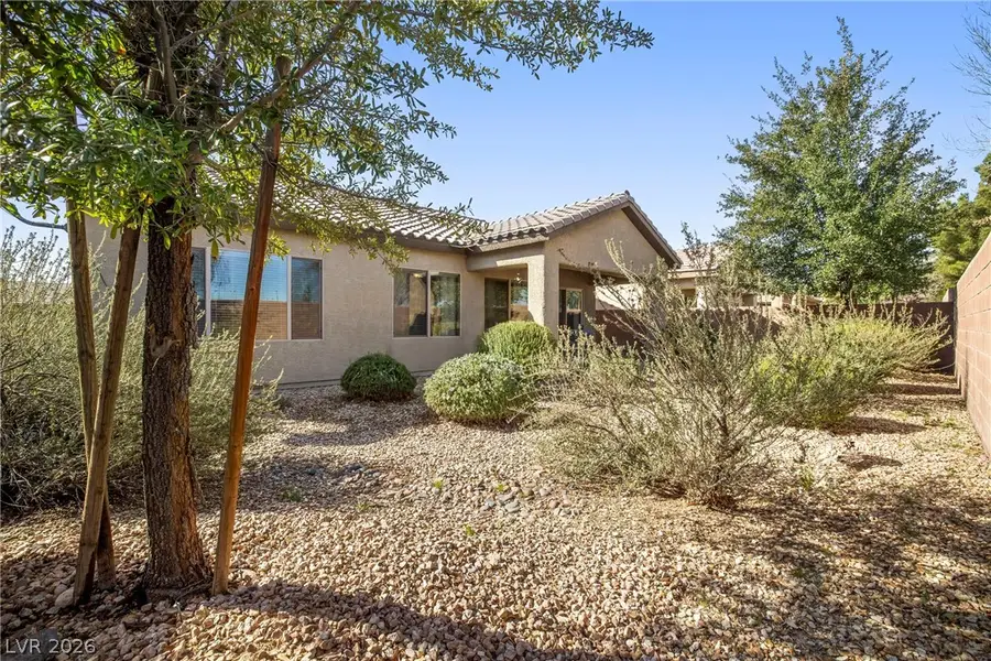 6168 Forest Pony Avenue, Las Vegas, NV 89122 - #3