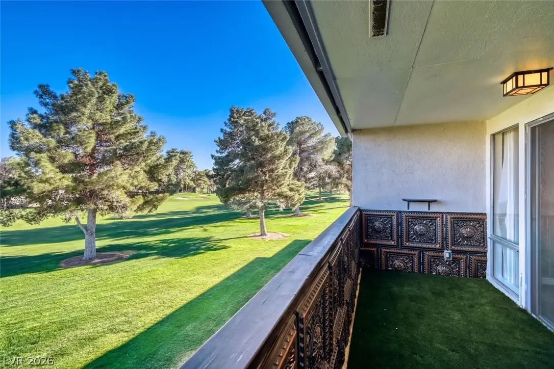 745 Oakmont Avenue #1008, Las Vegas, NV 89109 - #1