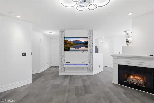 698 S Racetrack Road #724, Henderson, NV 89015