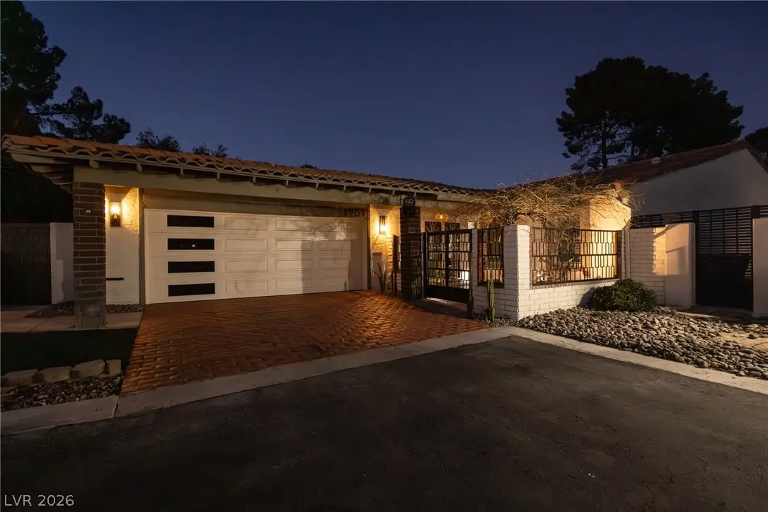 1901 Plaza De La Cruz, Las Vegas, NV 89102 - #1