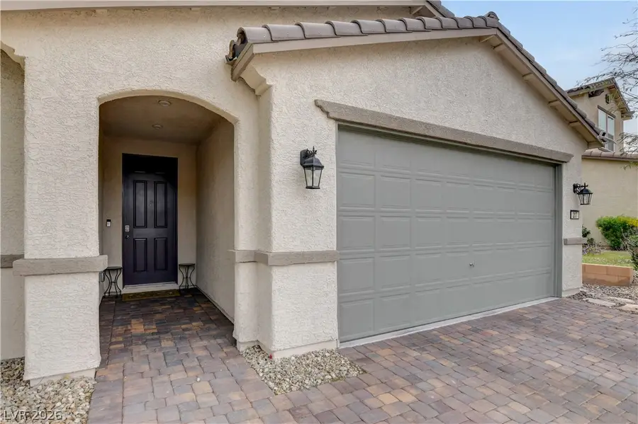 207 Red Sandstone Avenue, North Las Vegas, NV 89031 - #3