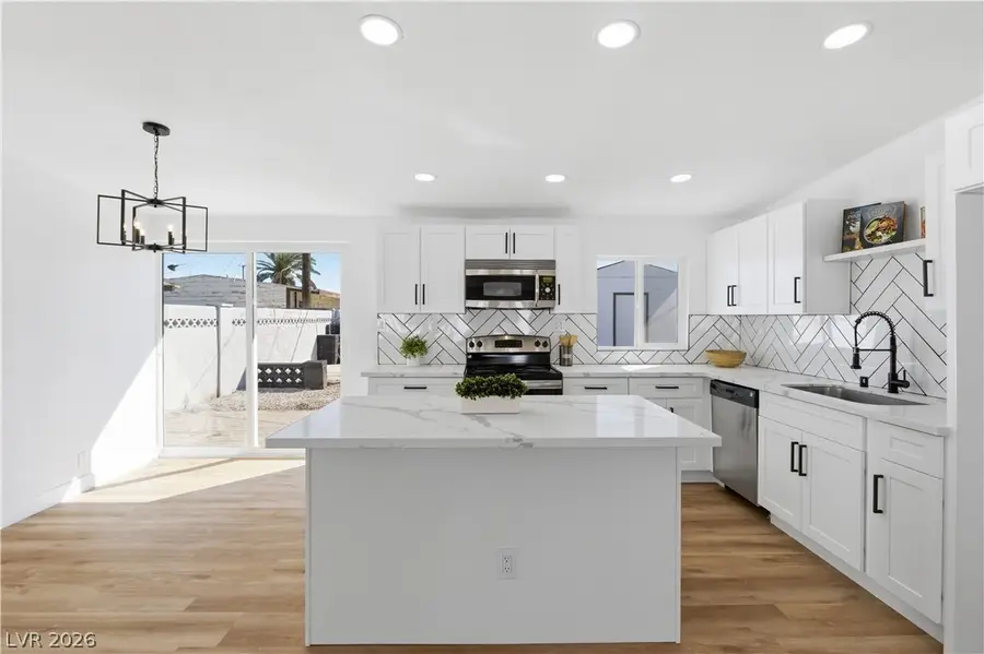 3209 Emmons Avenue, North Las Vegas, NV 89030 - #2