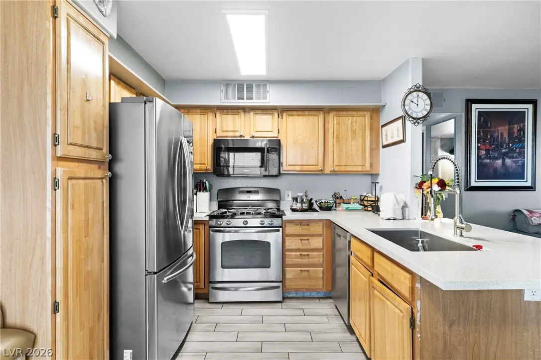 5710 E Tropicana Avenue #1130, Las Vegas, NV 89122 - #1