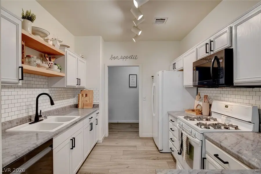 64 Brown Swallow Way, Henderson, NV 89012 - #2