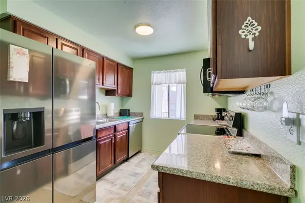 5060 Indian River Drive #372, Las Vegas, NV 89103