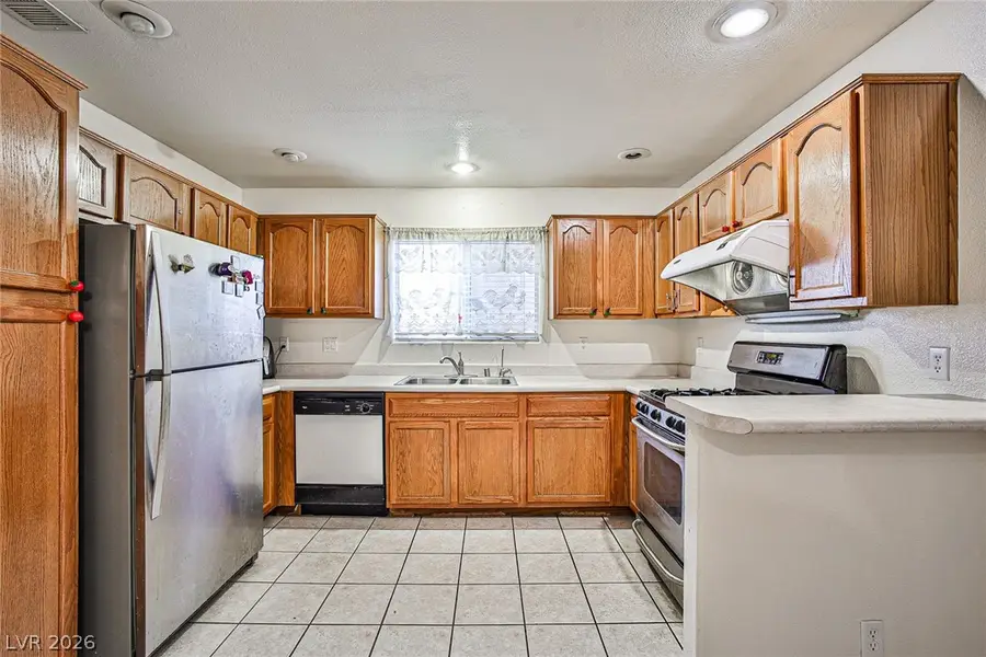 6086 Sunken River Trail, Las Vegas, NV 89118 - #3