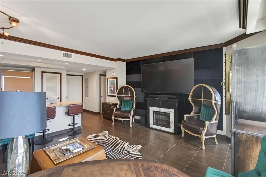 322 Karen Avenue #204, Las Vegas, NV 89109 - #2