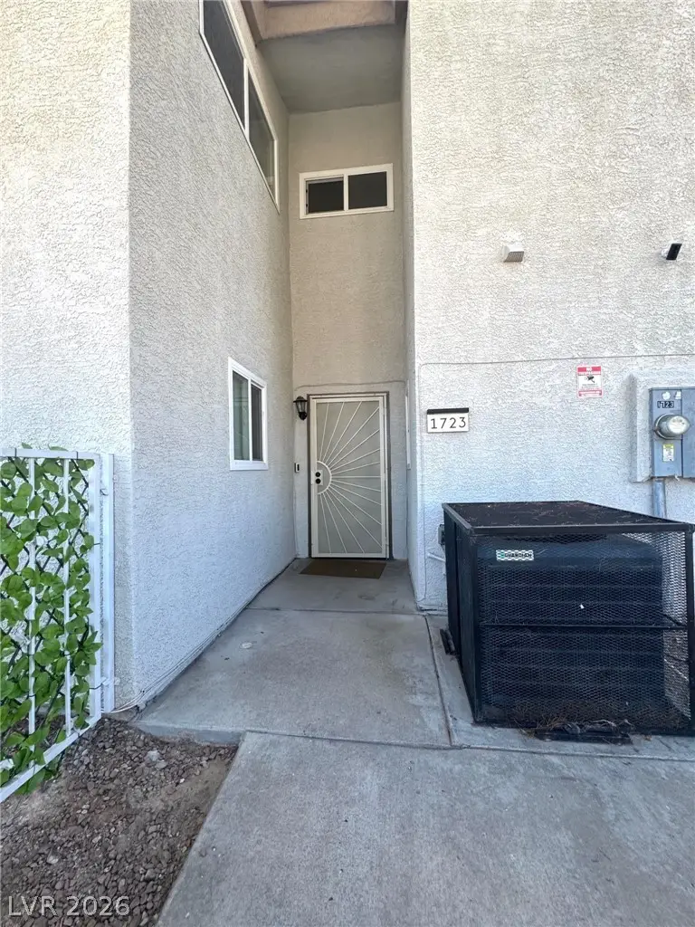 1723 N Lamont Street, Las Vegas, NV 89115 - #2