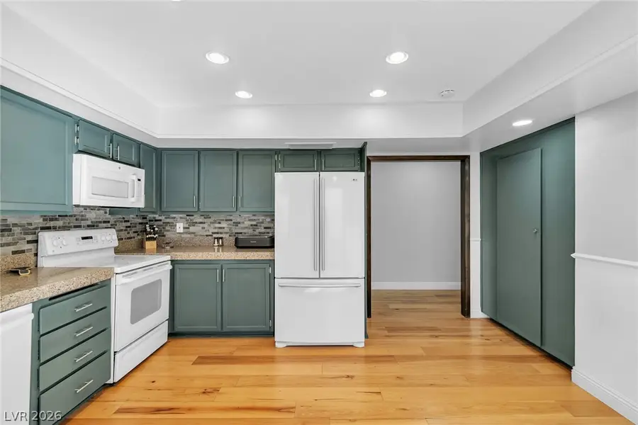 2482 Swan Lane, Las Vegas, NV 89121 - #3